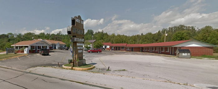 Gustafsons Resort (White Tail Restaurant & Motel) - From Web Listing (newer photo)